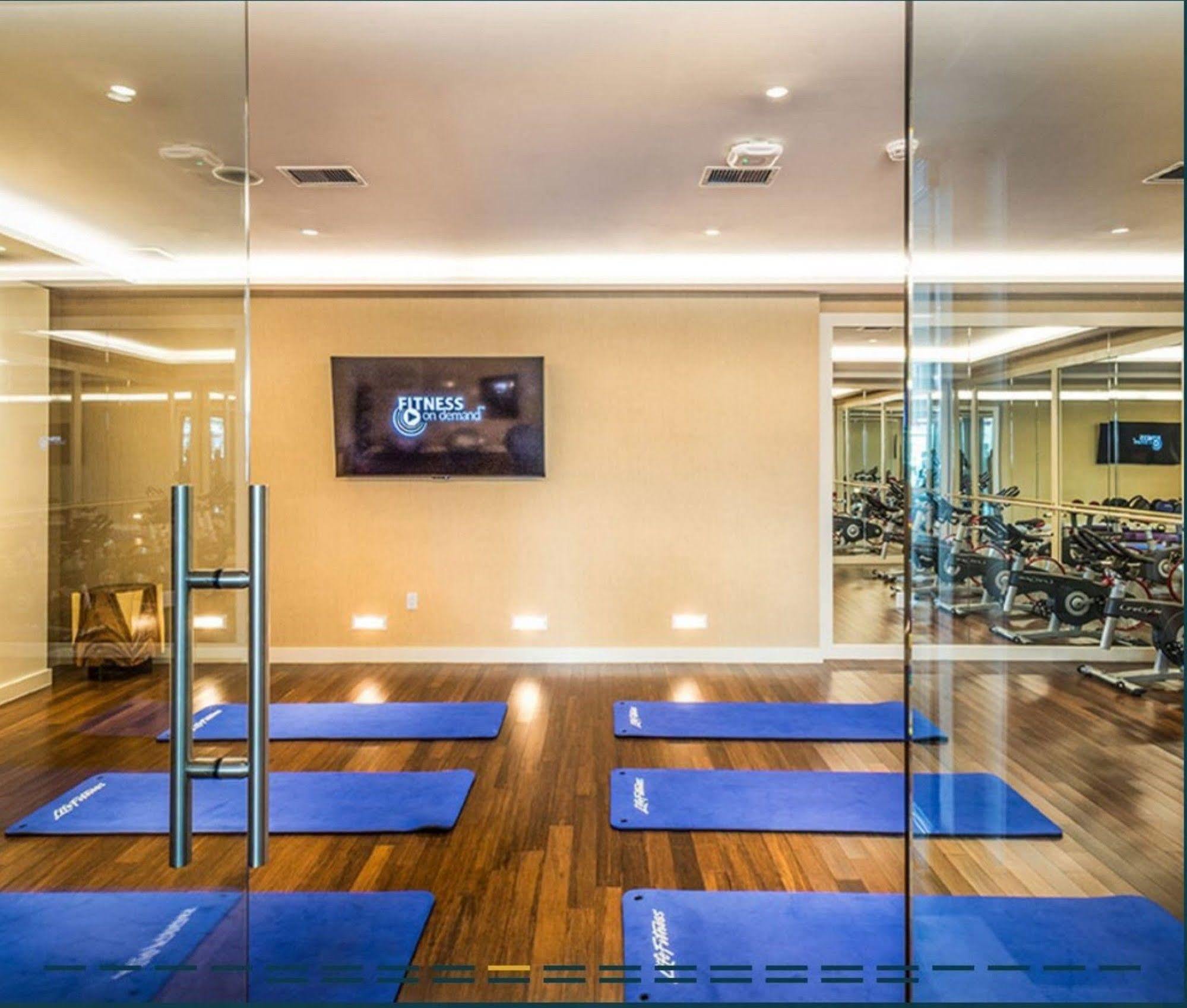 Global Luxury Suites At Newport Jersey City Kültér fotó